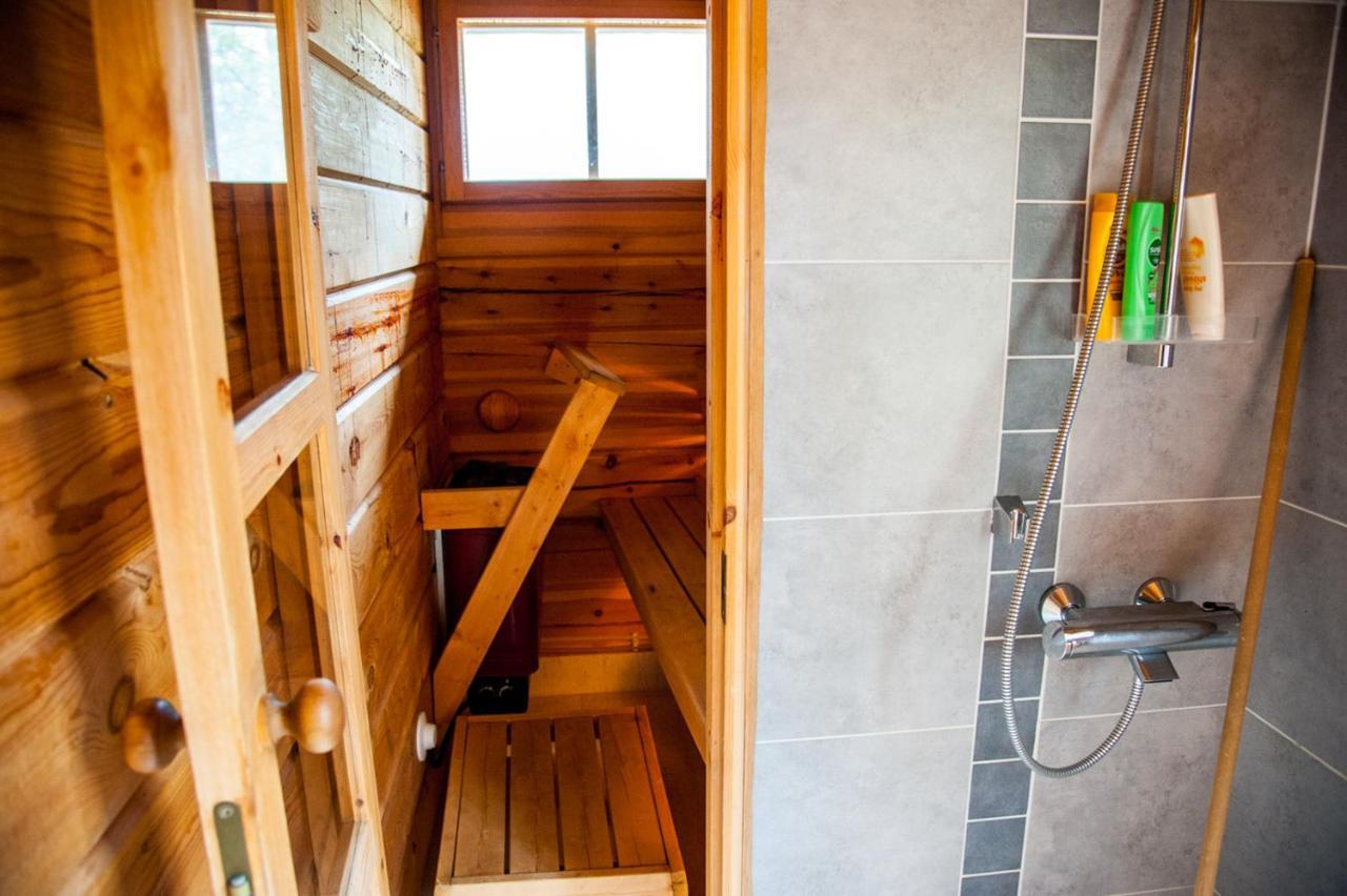 Villa Tunturilapin Tuvat Muonio Esterno foto