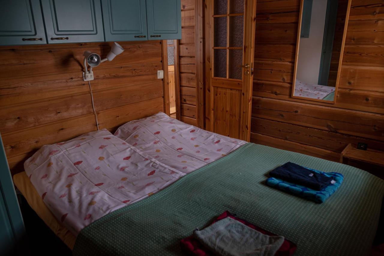 Villa Tunturilapin Tuvat Muonio Esterno foto